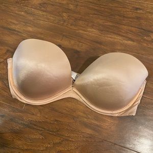 Victoria’s Secret Satin Push-up Strapless Bra